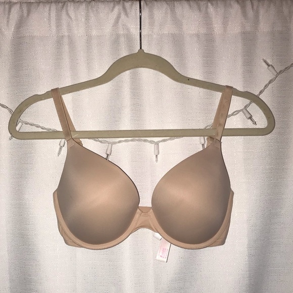 VS Pink Bra - Picture 1 of 3